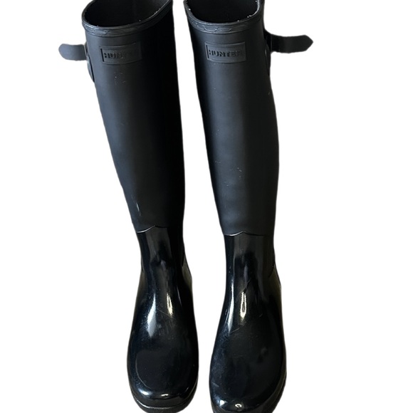 HUNTER Refined Tall Gloss Duo Black 11 M - Picture 1 of 6